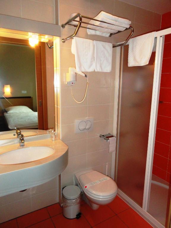 Hotel Bela Krajina เมทลิกา ห้อง รูปภาพ